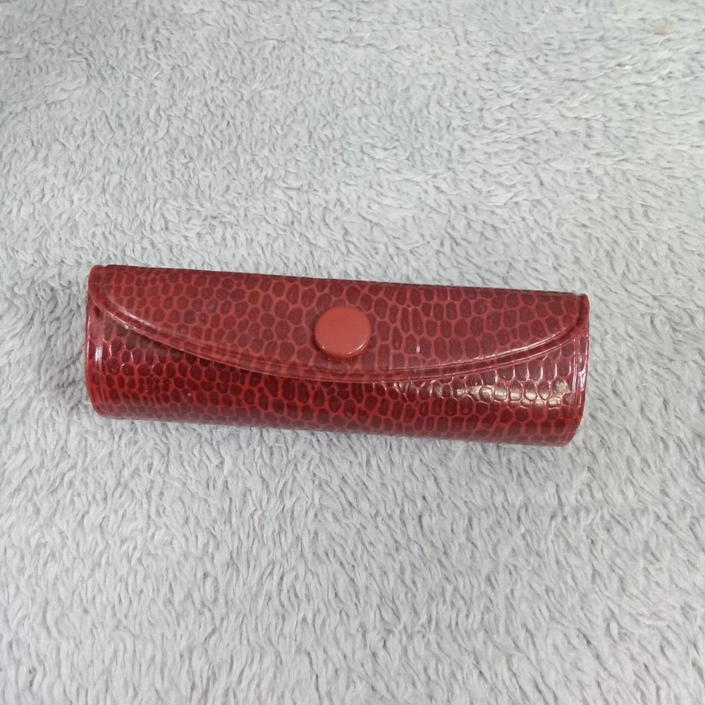 Vintage Red Snakeskin Embossed Lipstick Case with‎ Built-in Mirror Snap Closure